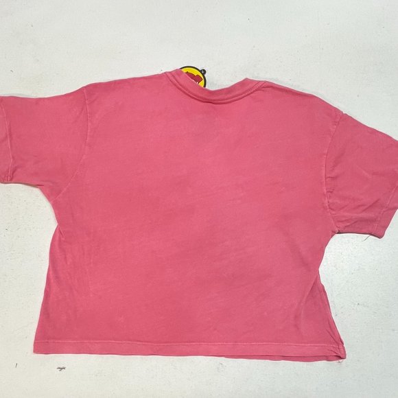 Buc-ee's Giant Logo Crop Top in Pink Size M NWT - Picture 3 of 4
